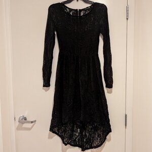 Black Lace high-low dress, NWOT, Size Small